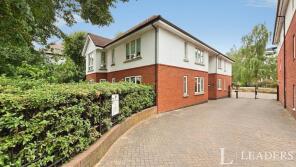 Flat 1, 31, Hillcrest Road, South Woodford, London E18 2JL