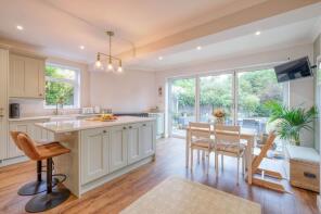 The Nest, Weavers Hill, Redditch B97 5QR