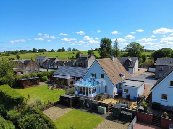 Main Road, Gateside drone shot