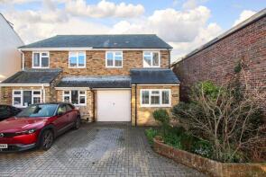 Ambleside, Langdon Street, Tring HP23 6AZ