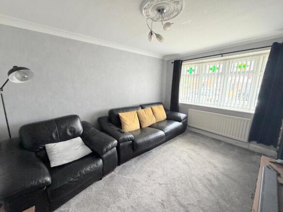 3 bed Terraced for sale Image 4