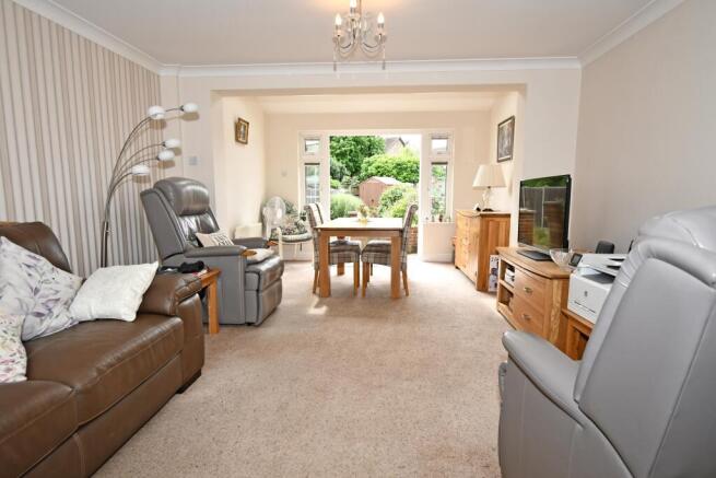Sitting/Dining Room