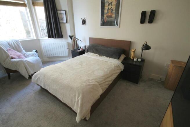 Bedroom 1a.JPG