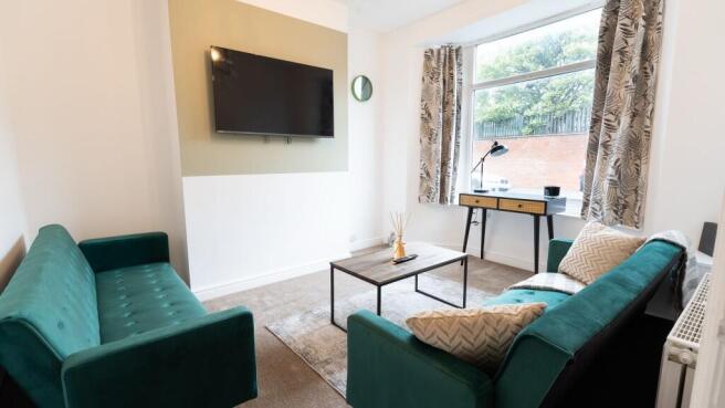 3 bed Terraced for sale Image 4