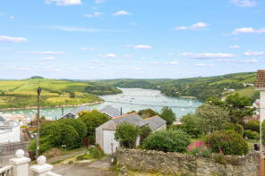 Bonne Vue, Bonaventure Road, Salcombe TQ8 8BE