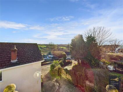 Barfield Close, Dolton, Devon