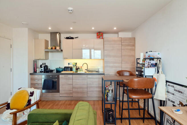 71-Sky-Apartments...