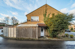 30, Thornford Drive, Westlea, Swindon SN5 7BB