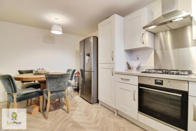 Kitchen - EweMove Cannock