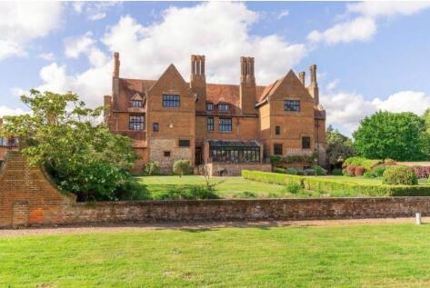 Astonbury Manor, Aston, Stevenage