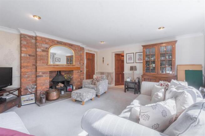 Fairfield Lane, Kidderminster photo 4