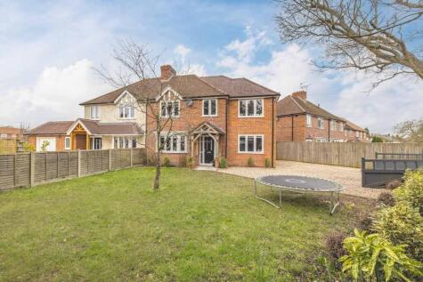 Holtspur Top Lane, Beaconsfield, HP9