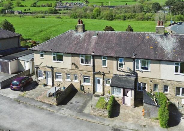 3 bed Terraced for sale Image 5