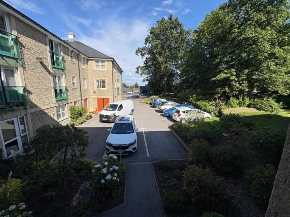 1 bed Apartment for sale Image 12