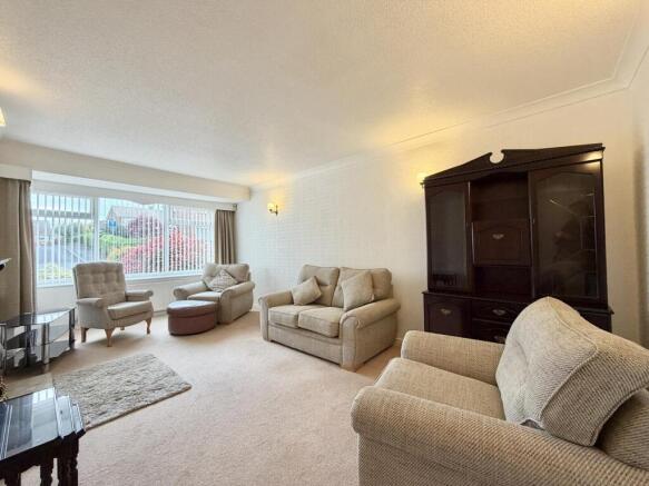 2 bed Semi-Detached Bungalow for sale Image 5