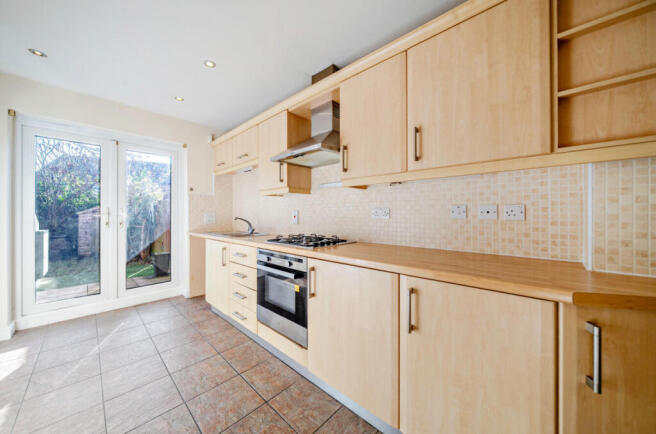 1377104-15-6915ce...