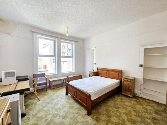 4 bed Block of Apartments for sale Image 6