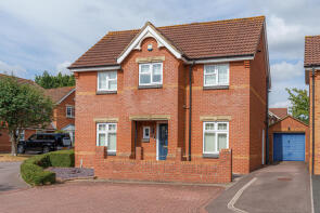 10, Montague Court, Trowbridge BA14 7HX
