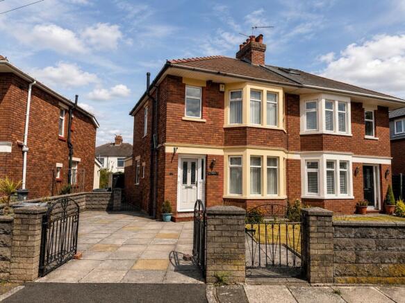 3 Bedroom Semi Detached for Sale