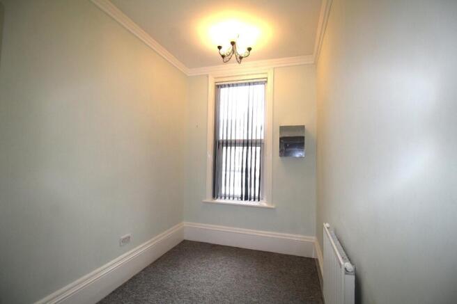 2 bed Apartment for sale Image 4