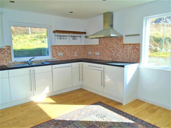 Dining kitchen