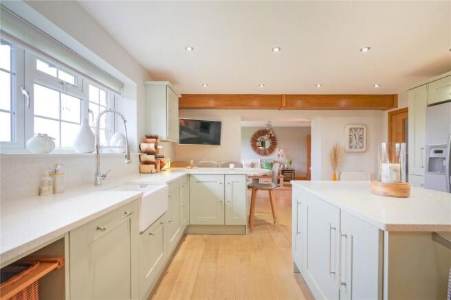 4 bed Barn Conversion for sale Image 10