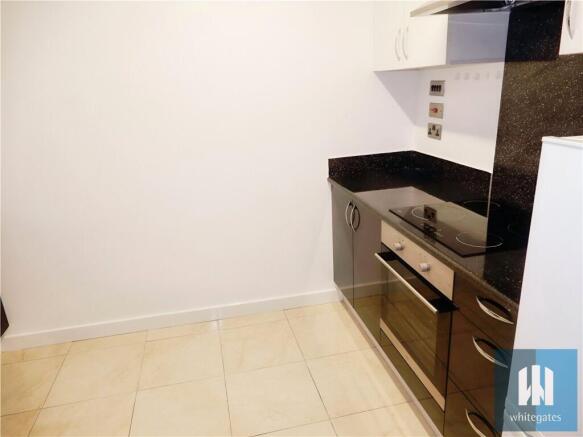 2 bed Apartment to rent Image 8