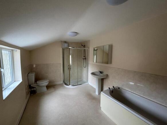 4 bed End of Terrace for sale Image 9