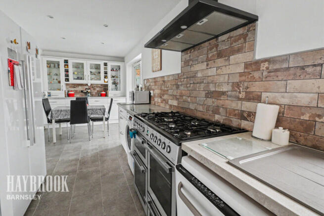 3 bed Detached Bungalow for sale Image 8