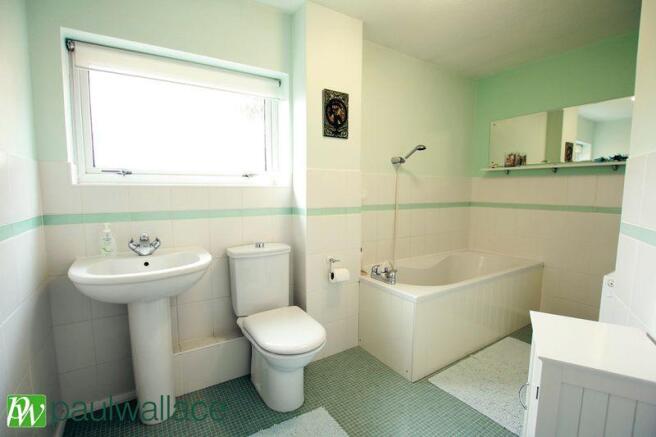 Bathroom / W.C.
