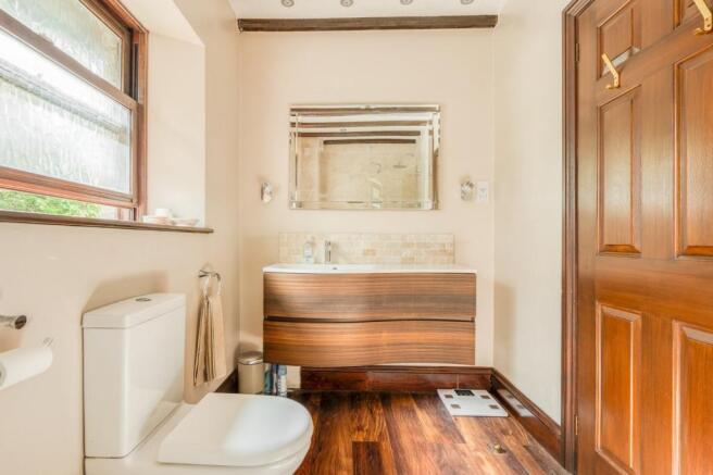 Ensuite To Master