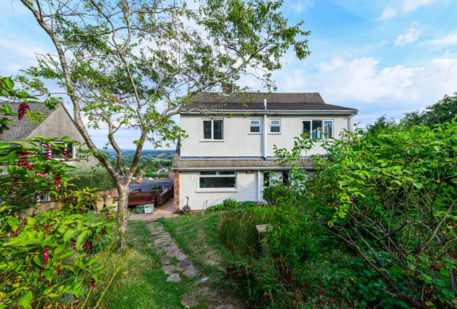 Rear / Garden