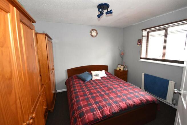 Bedroom 1.JPG