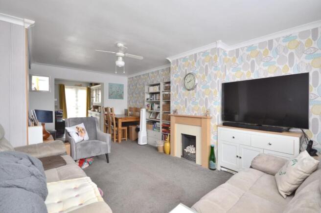Sitting/Dining Room