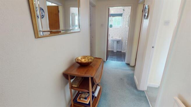 2-Manor-House-Close-