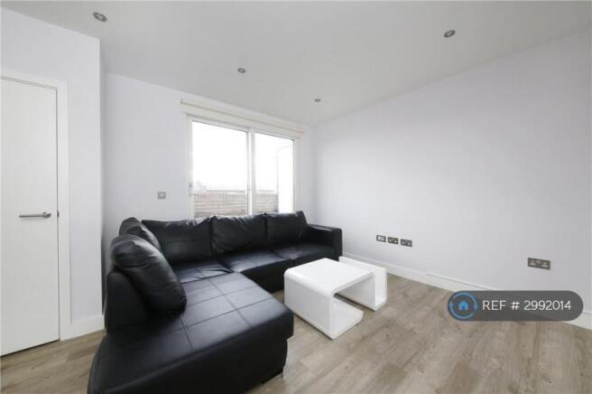 Reception Room (2)