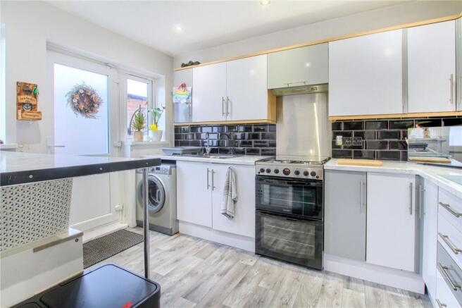 Corfe Crescent, Billingham, TS23 photo 3