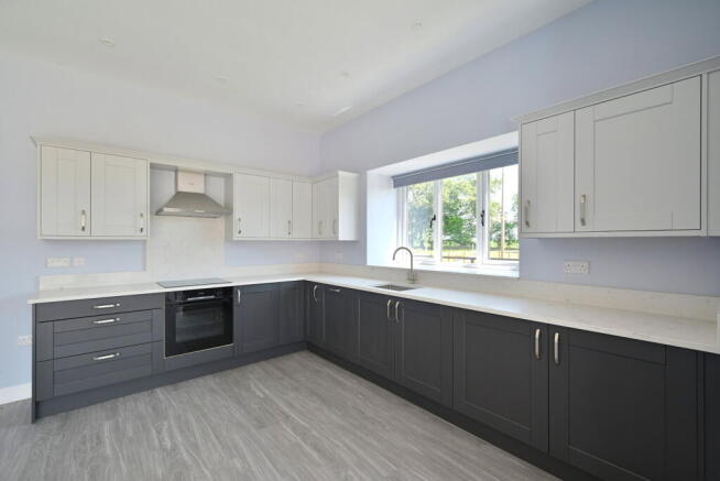 2 bed Barn Conversion to rent Image 8