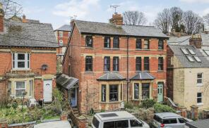 2, Glenroy Villas, Uplands Road, Stroud GL5 1UF