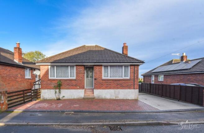 17 St Johns Avenue