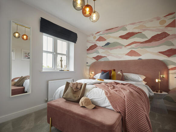 Five spacious bedrooms 
