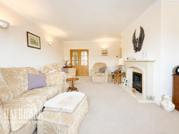 3 bed Detached Bungalow for sale Image 4