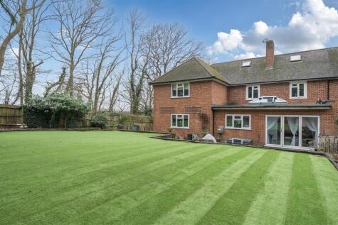 Faringdon Avenue, Bromley