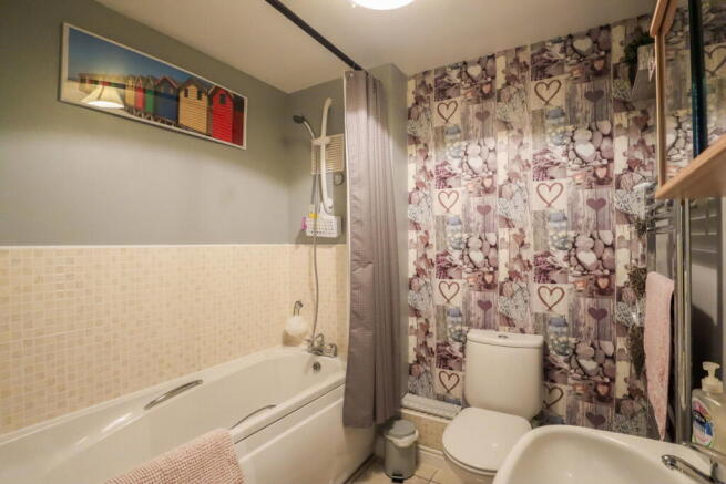Photo 12