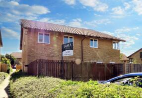 121, Studley Knapp, Walnut Tree, Milton Keynes MK7 7NF