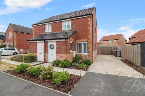 Poppy Avenue, New Ollerton, Newark