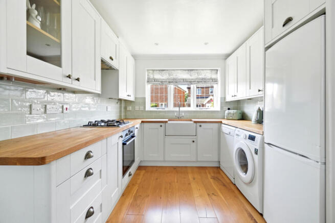 Larksway, Bishop's Stortford, Hertfordshire, CM23 photo 4