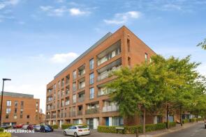 13, 8 Evan House, Exeter Road, Canning Town, London E16 1GP