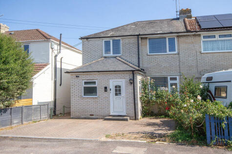 Causeway Crescent, Totton