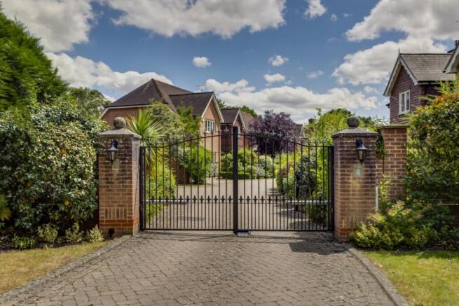 Entry Gate
